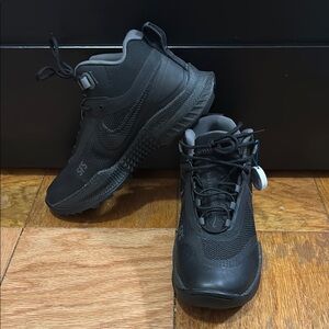 Nike React SFS Sneakers